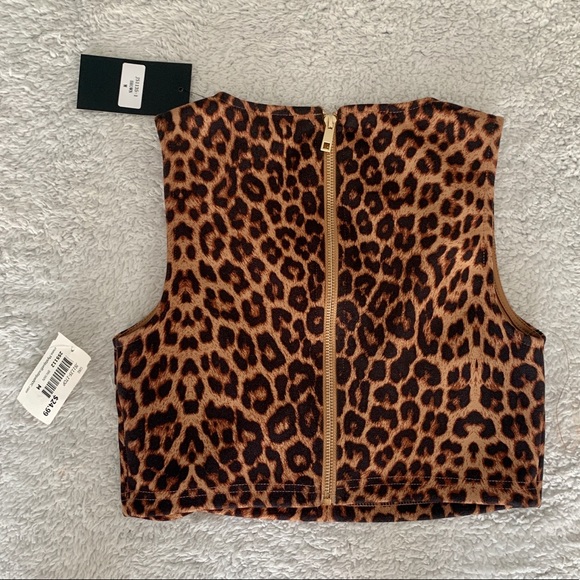 Leopard print v neck top - Picture 2 of 3